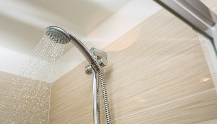 shower head water running water preassure
